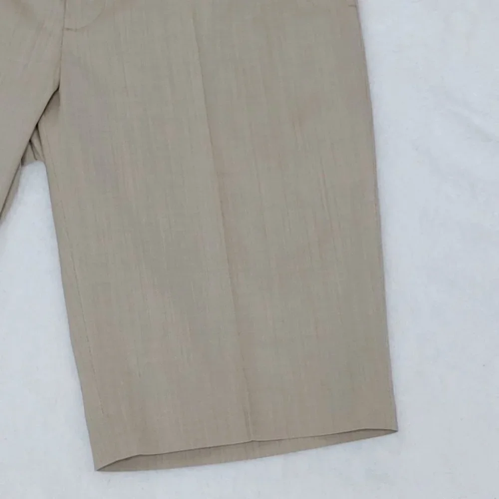 BANANA REPUBLIC beige regular waist bermudas - Picture 5 of 13